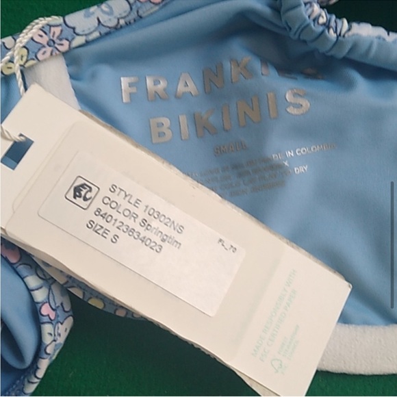 Frankie's Bikini The Birdie Bikini Top - Picture 5 of 7